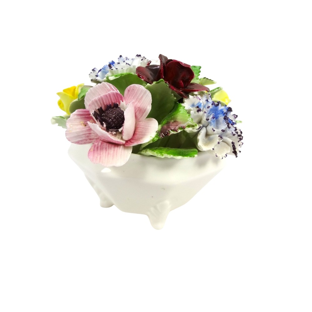 Vintage Royal Doulton Bone China Floral Bouquet Figurine‎ Made in England
